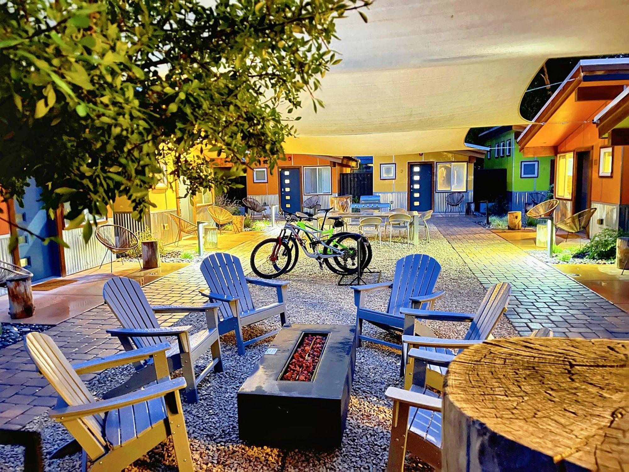 Downtown Kokopelli West 3 - Newly Remodeled Stylish Studio Moab Buitenkant foto