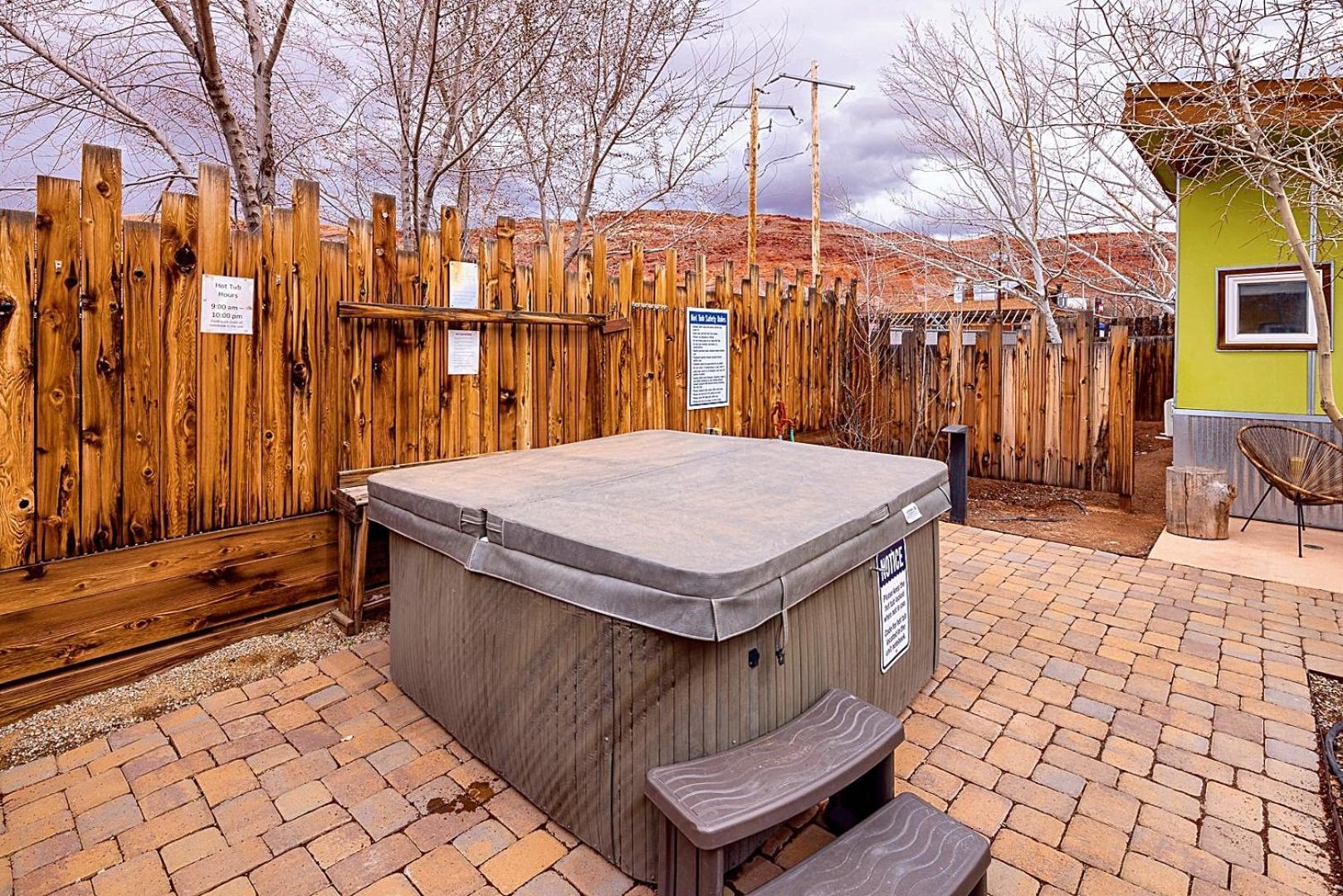 Downtown Kokopelli West 3 - Newly Remodeled Stylish Studio Moab Buitenkant foto