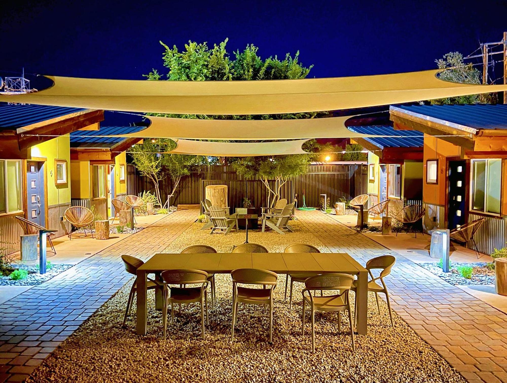 Downtown Kokopelli West 3 - Newly Remodeled Stylish Studio Moab Buitenkant foto